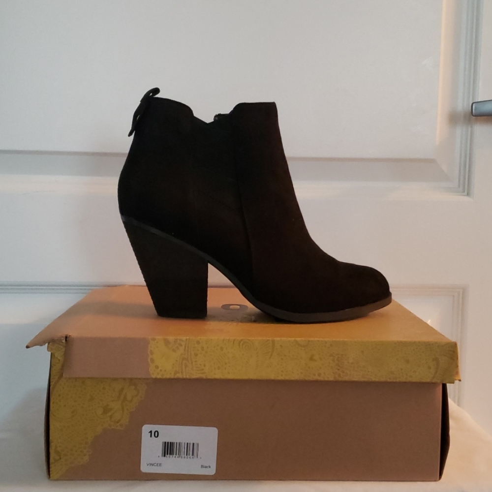 Black Booties
